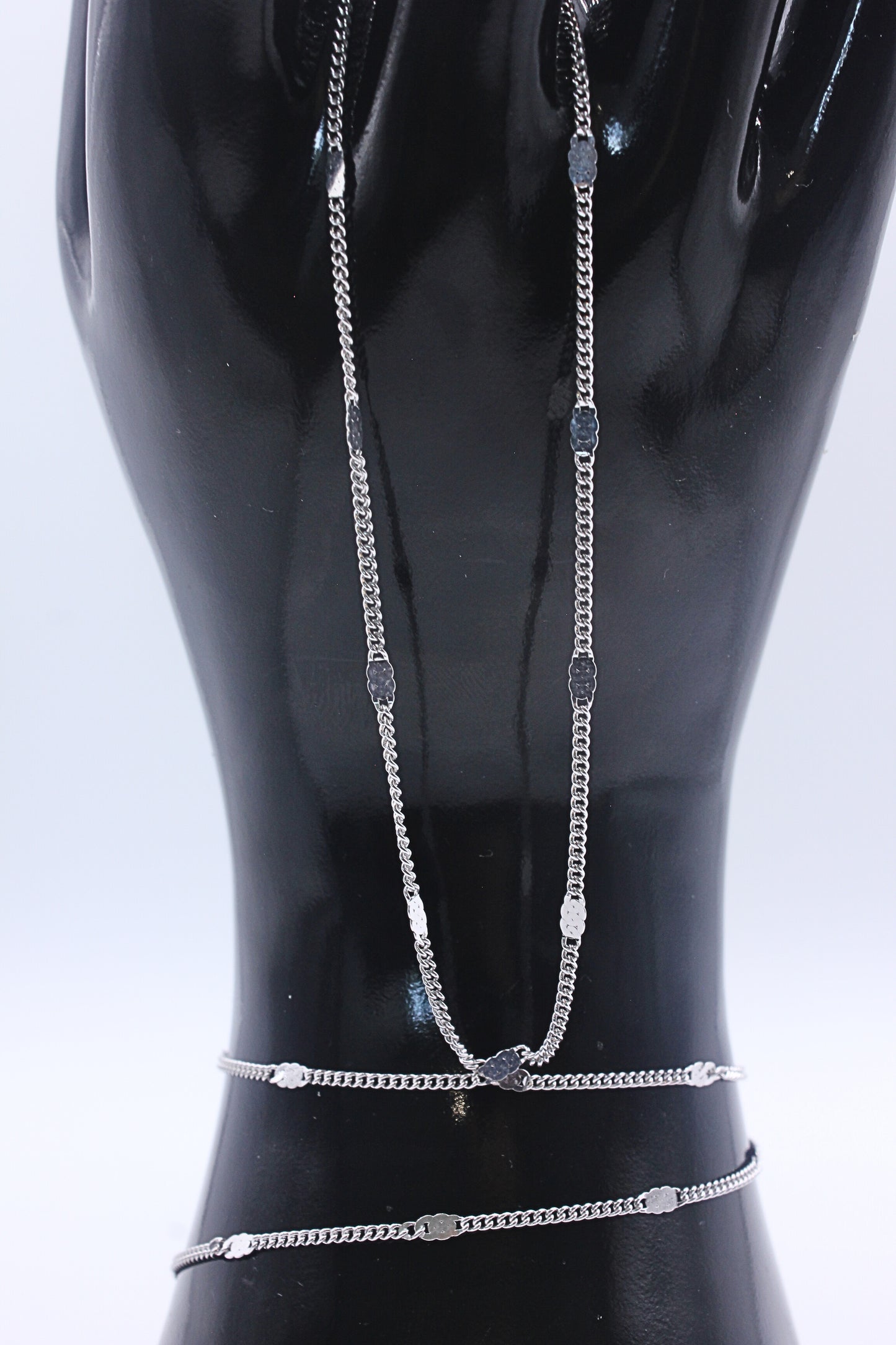 925 Sterling Silver Glimmer Disc Hand Chain