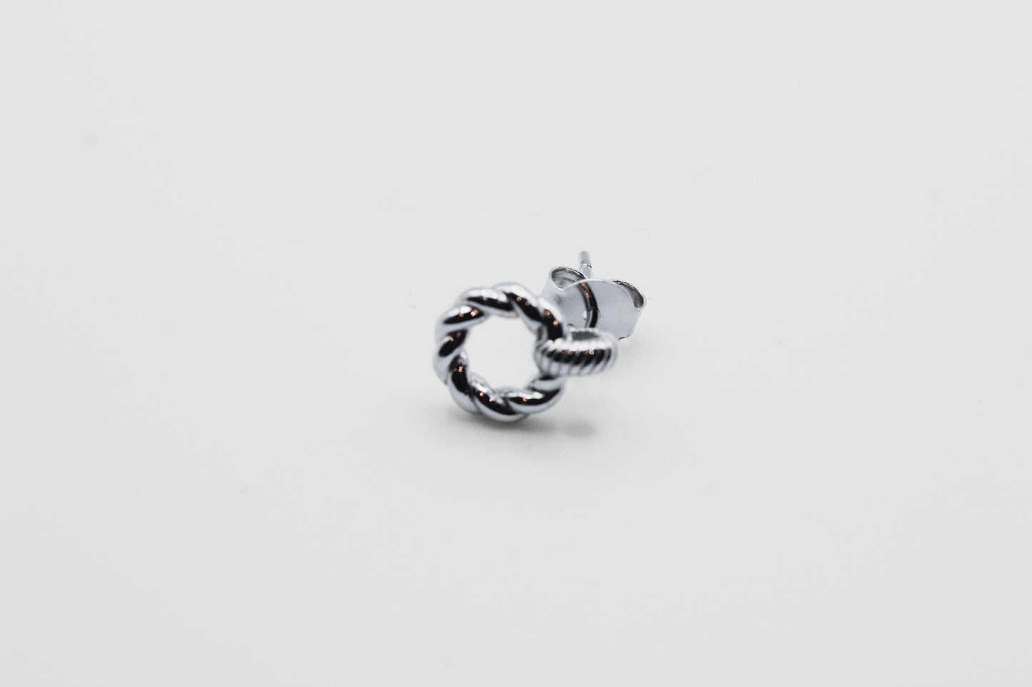 925 Sterling Silver Modern Knot Studs