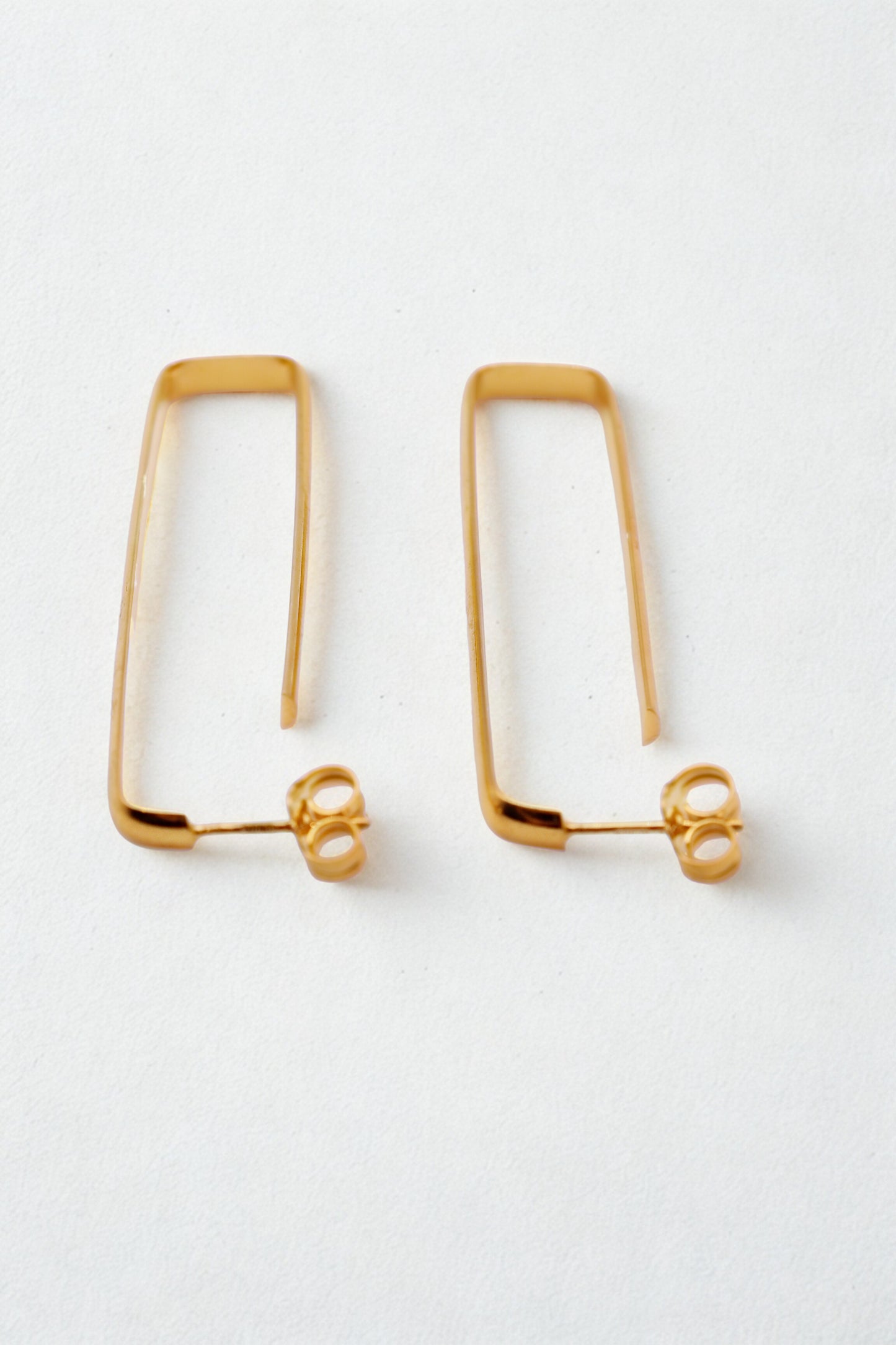 Minimalist Frame Earrings - Gold