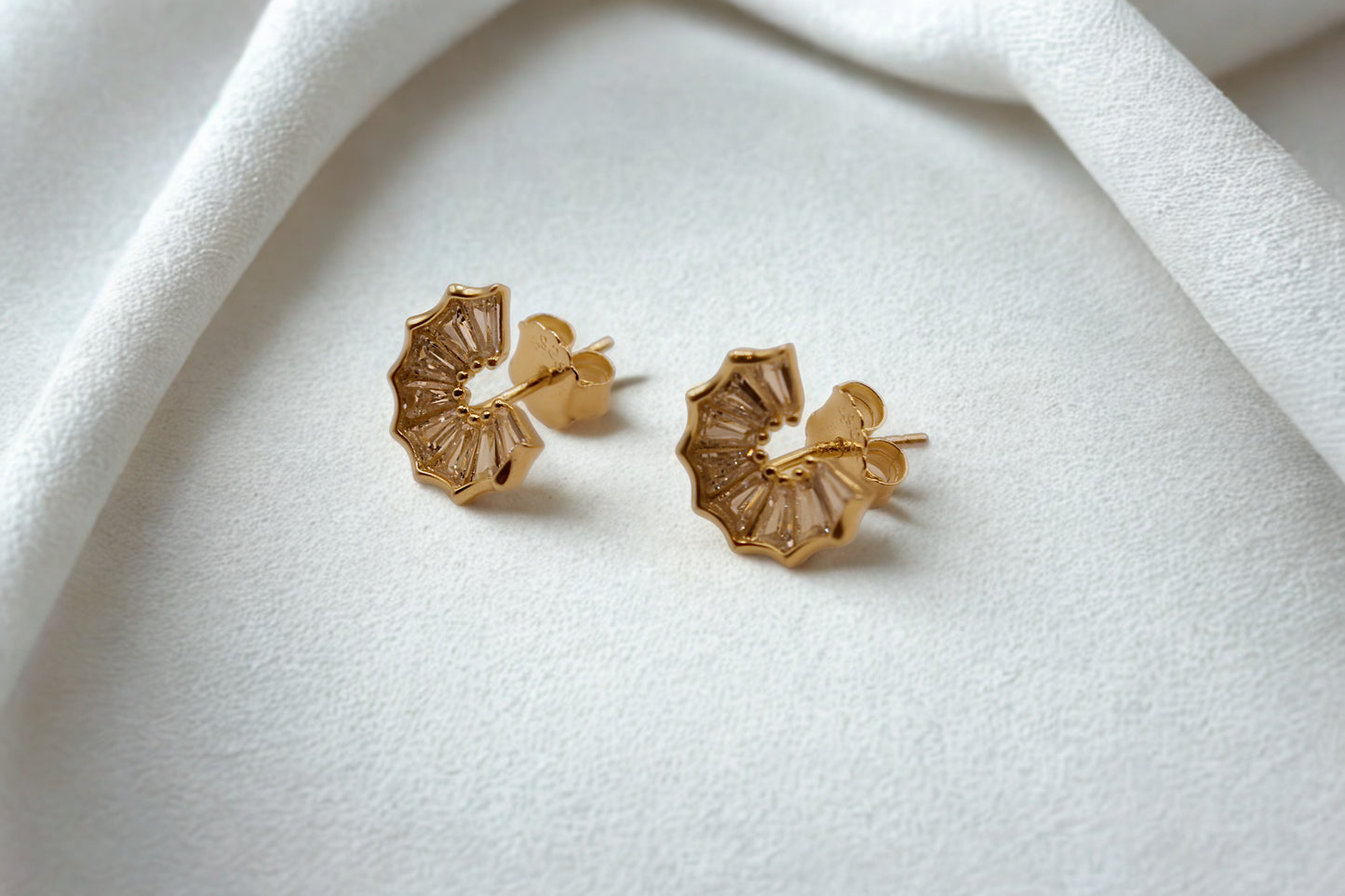 925 Sterling Silver The Radiance Baguette Fan Studs - Gold