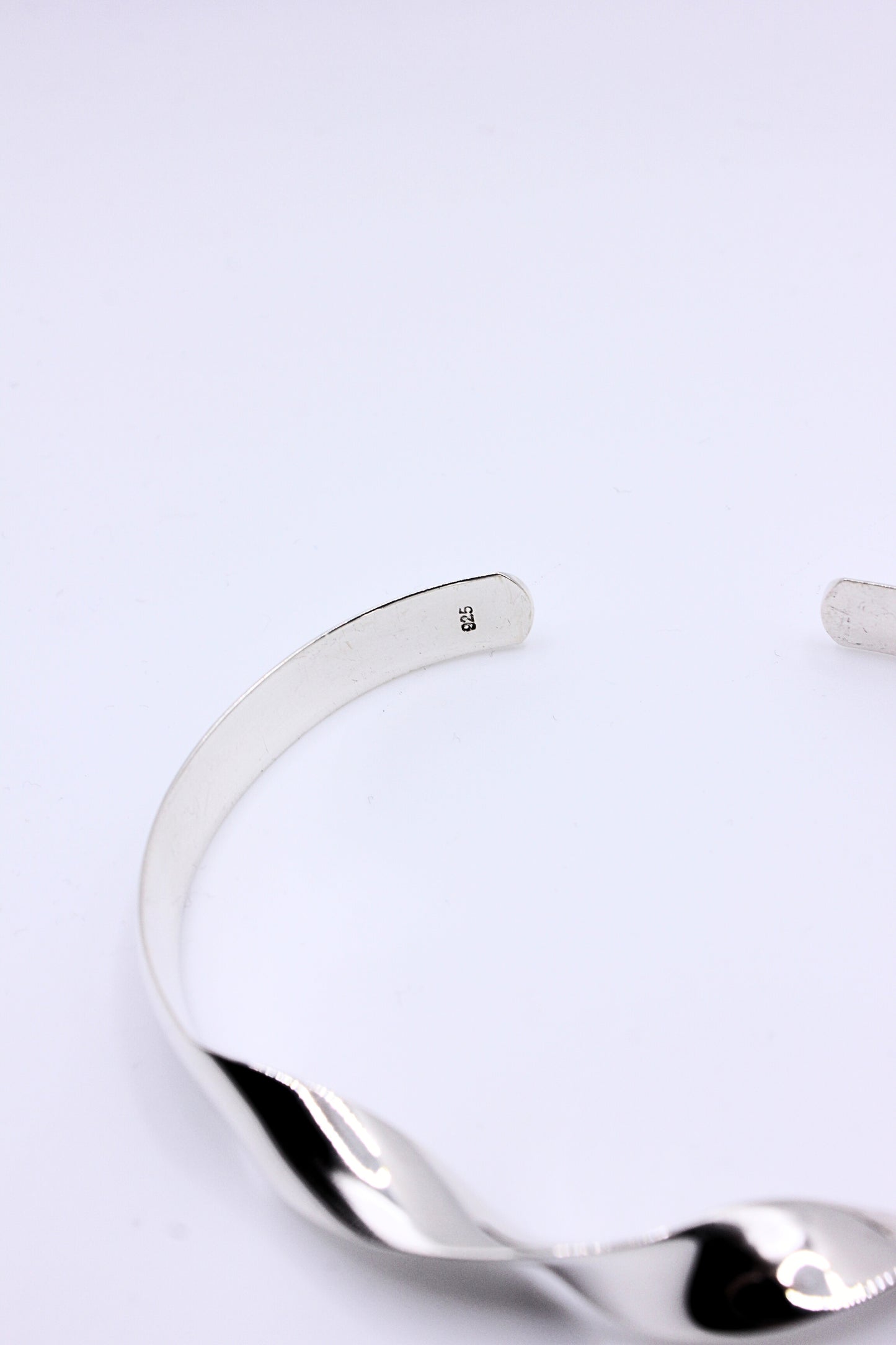925 Sterling Silver Liquid Twist Silver Cuff Bracelet