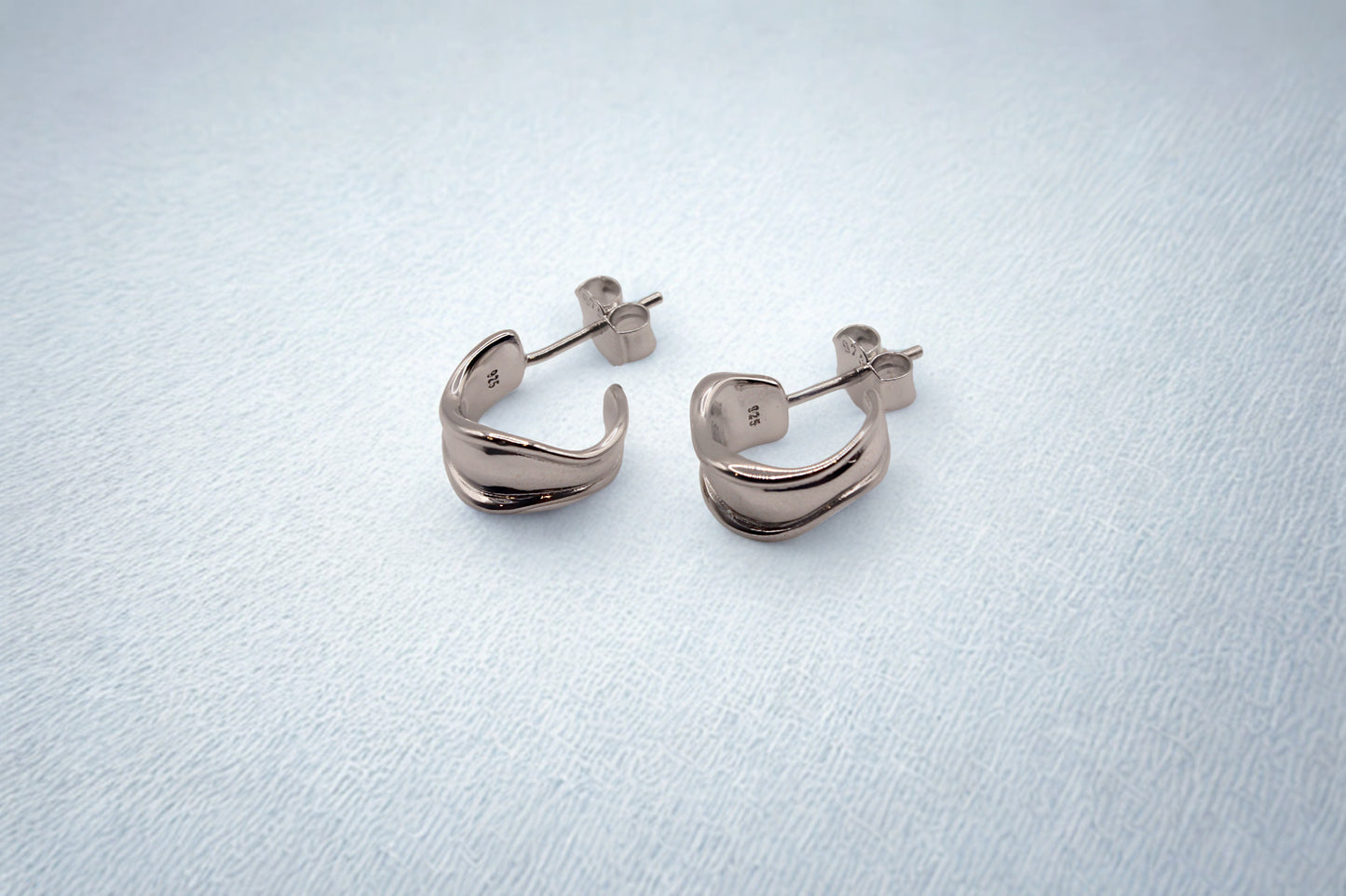 925 Sterling Silver Aura Liquid Silver Hoop Earrings