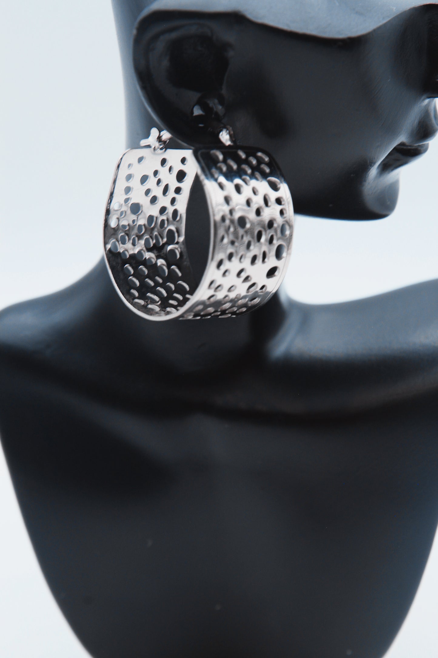 Perforated Texture Hoop Earrings