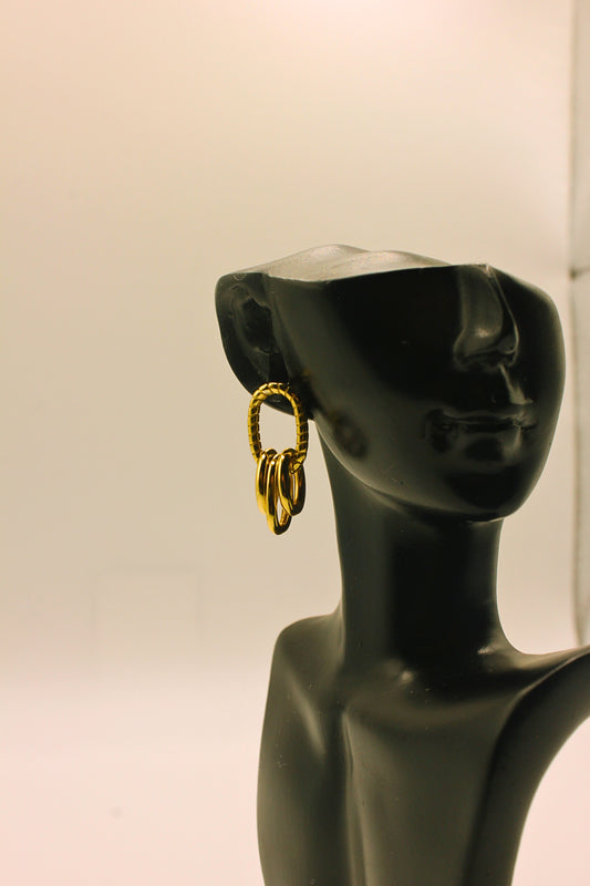 Golden Textured Interlocking Link Drops